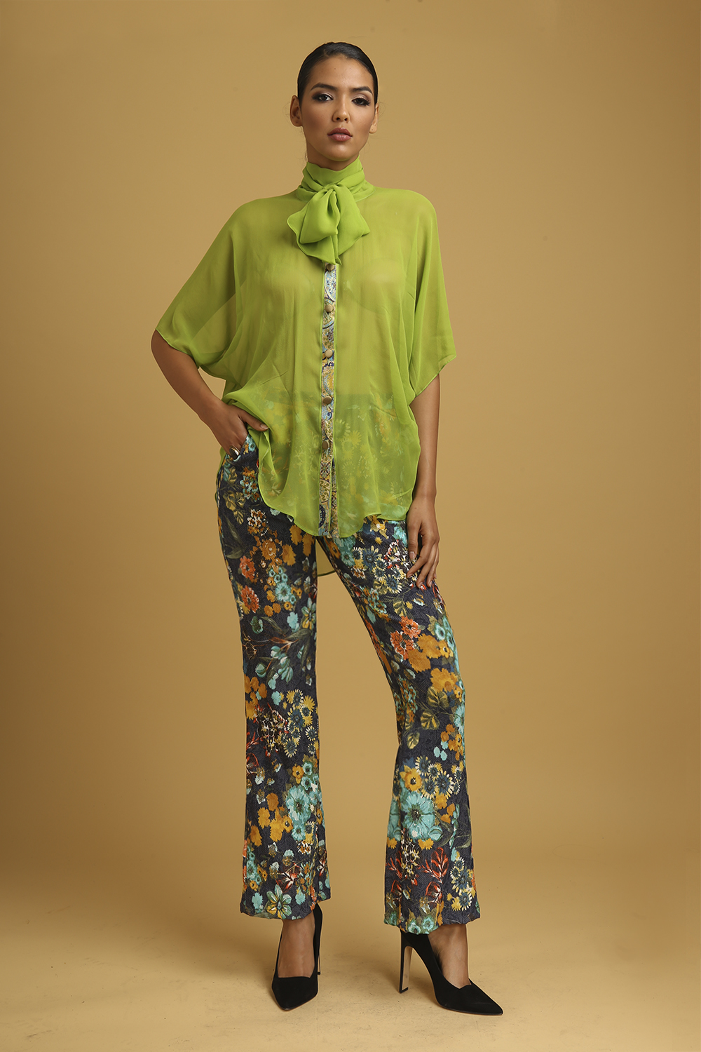 D1004: CARMEN - Image 3