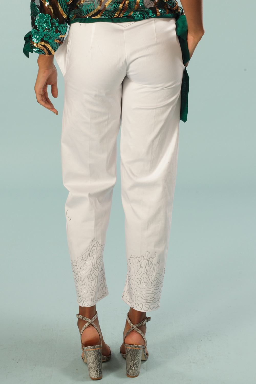 Style D17: DARIA - Image 2