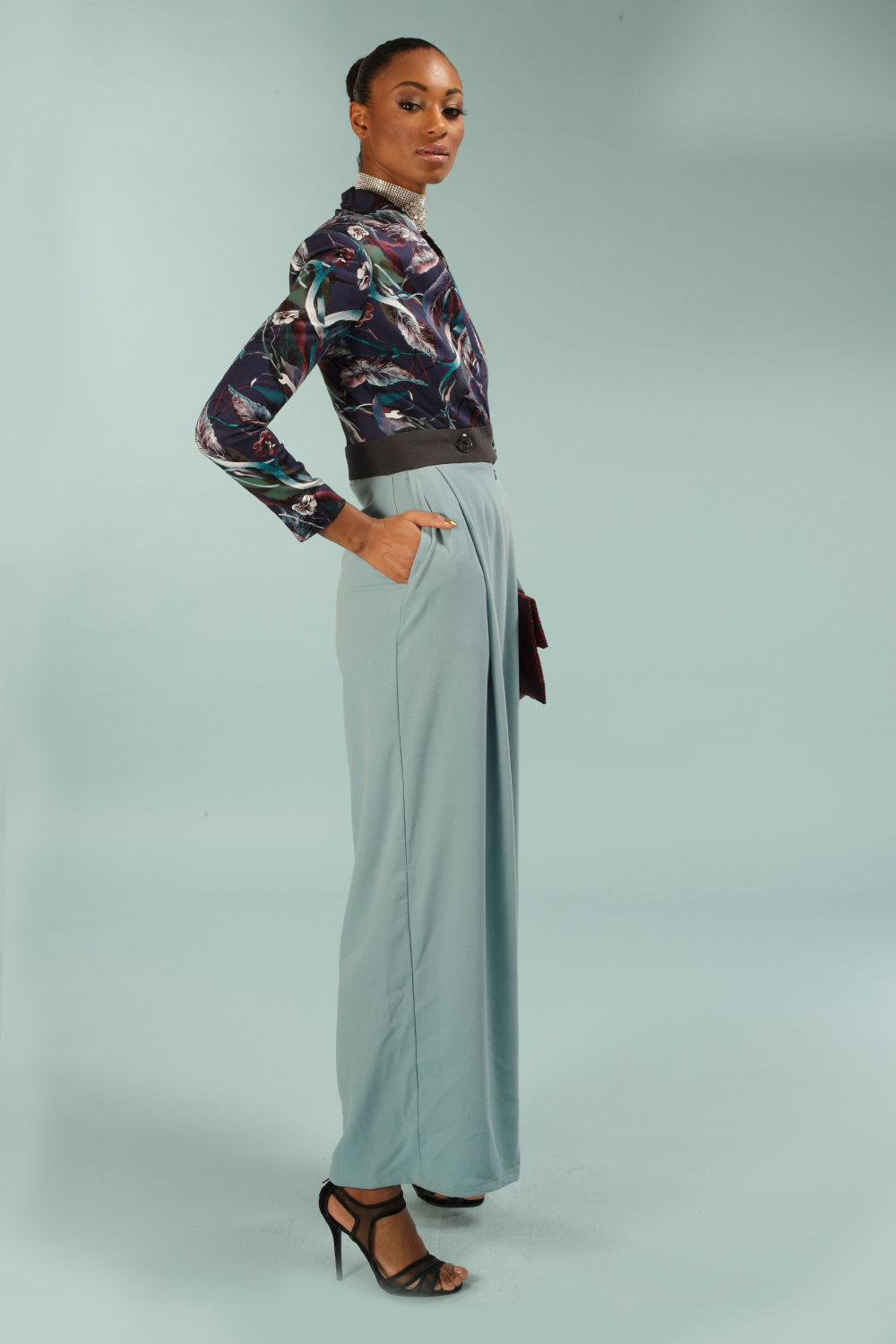 Style D70 : AVA - Image 2