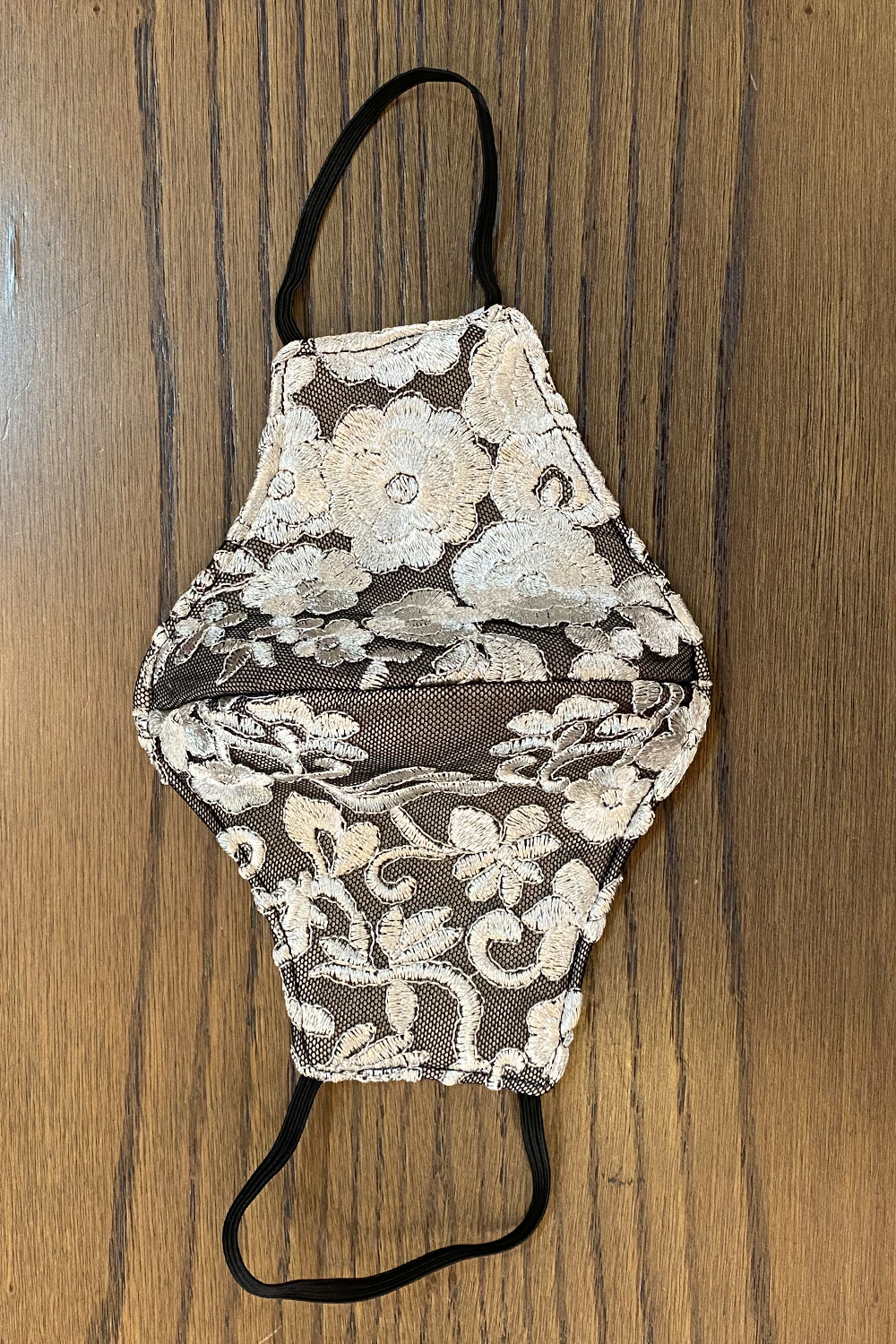 STYLE 15: Applique Face Mask - Image 2