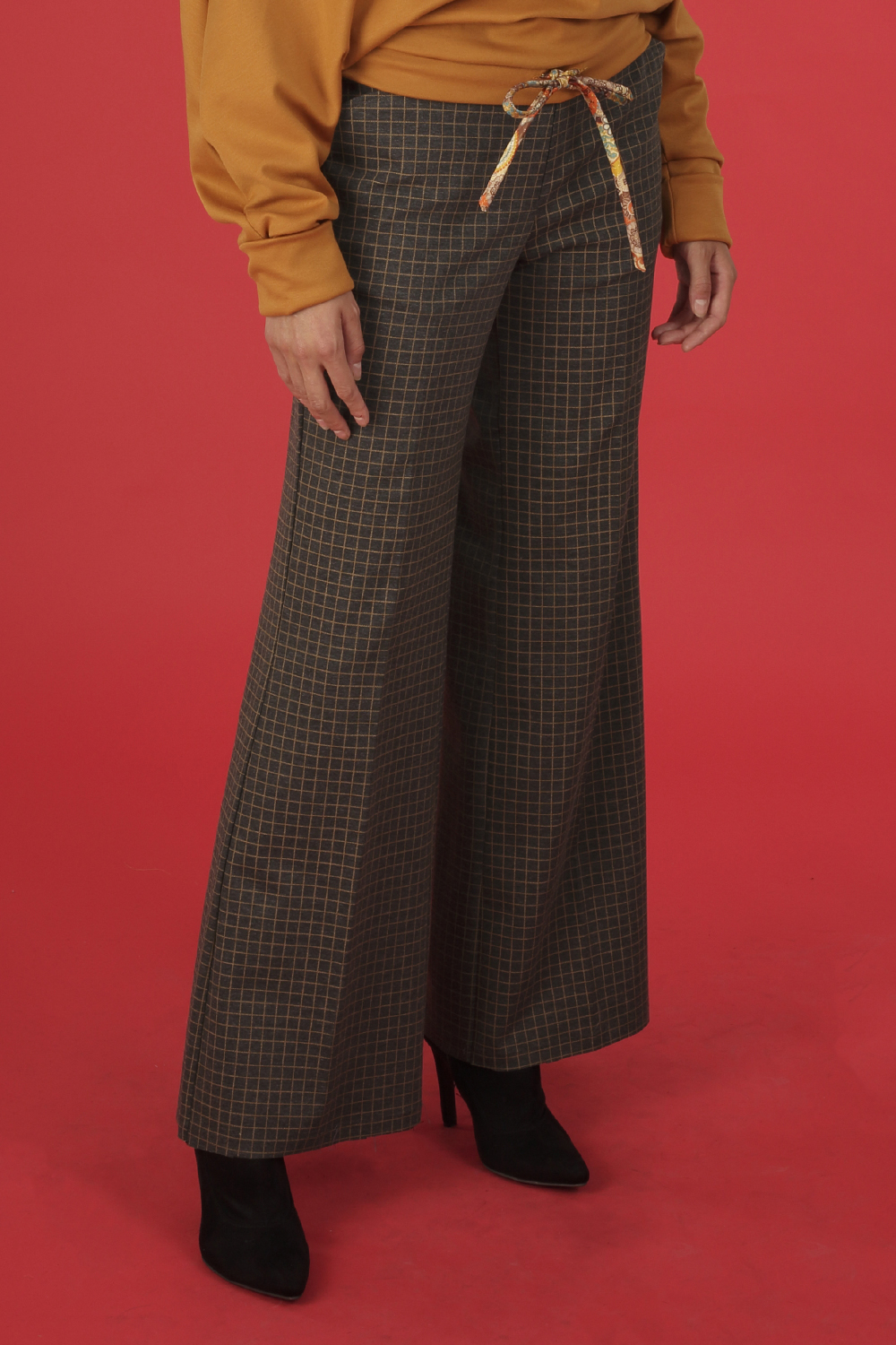 Style D1028: NATALIE TROUSERS - Image 3