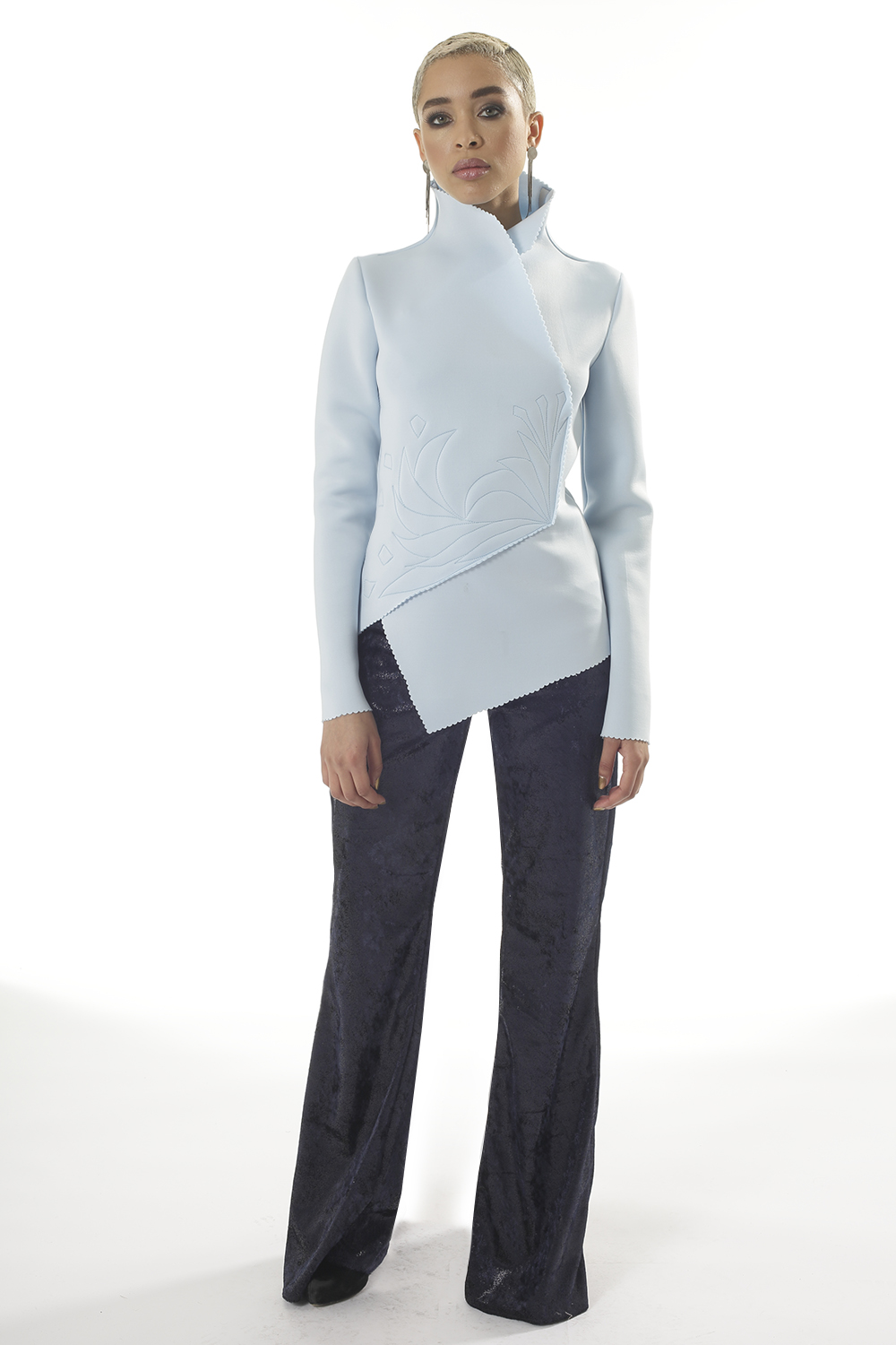 STYLE D02: KAMI DONNA - Image 3