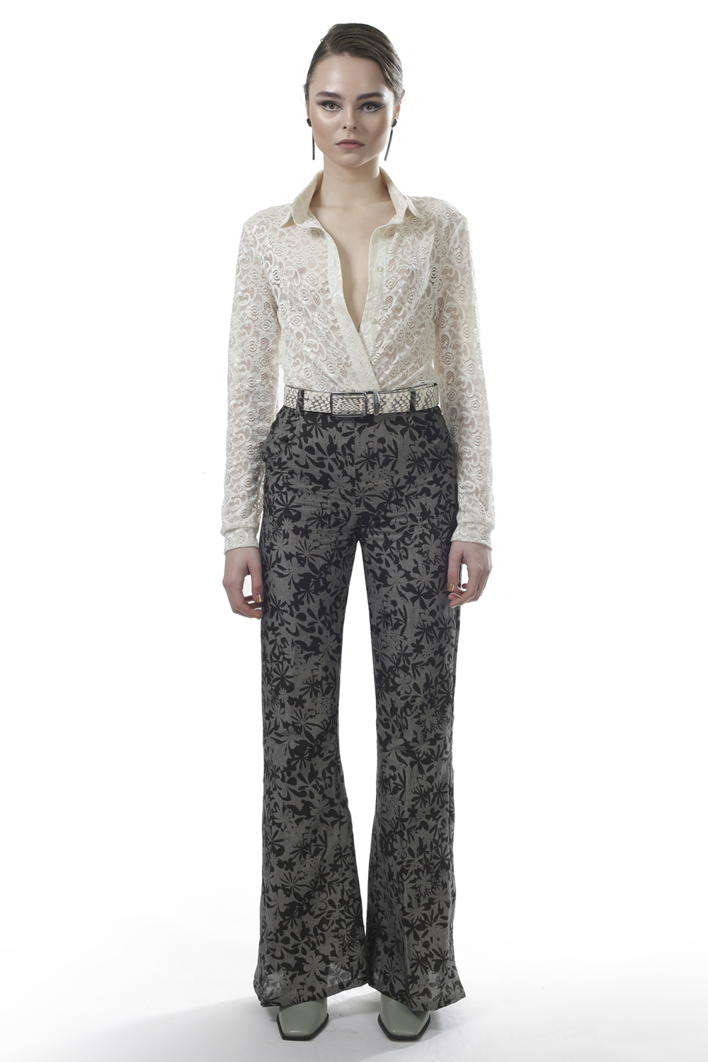 STYLE D1052 : URANIA LACE - Image 4