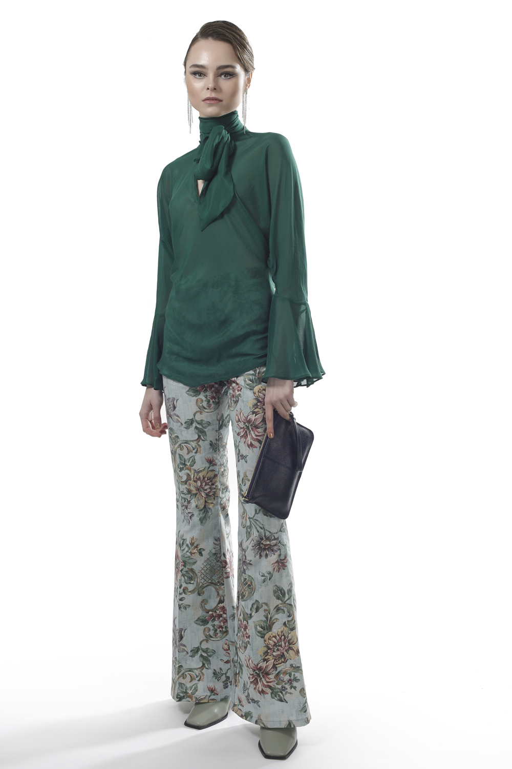 STYLE D1003 : MARTINA - Image 3