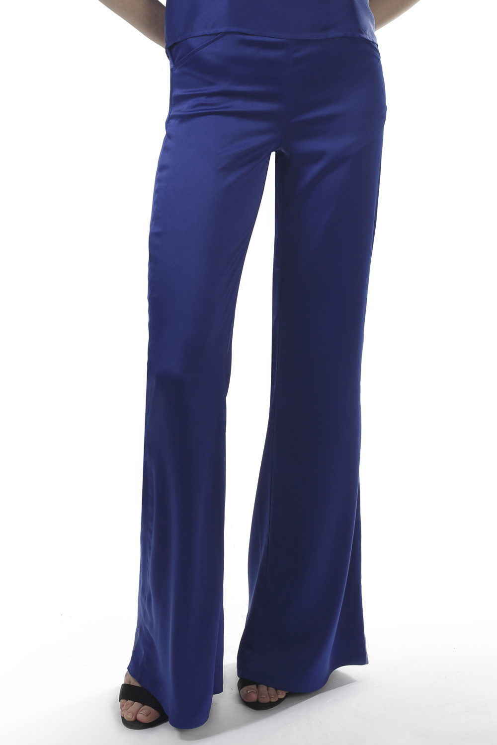 STYLE D1004 : CARMEN