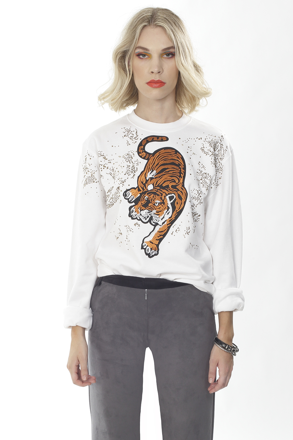 STYLE 214: CHARLIE APPLIQUE