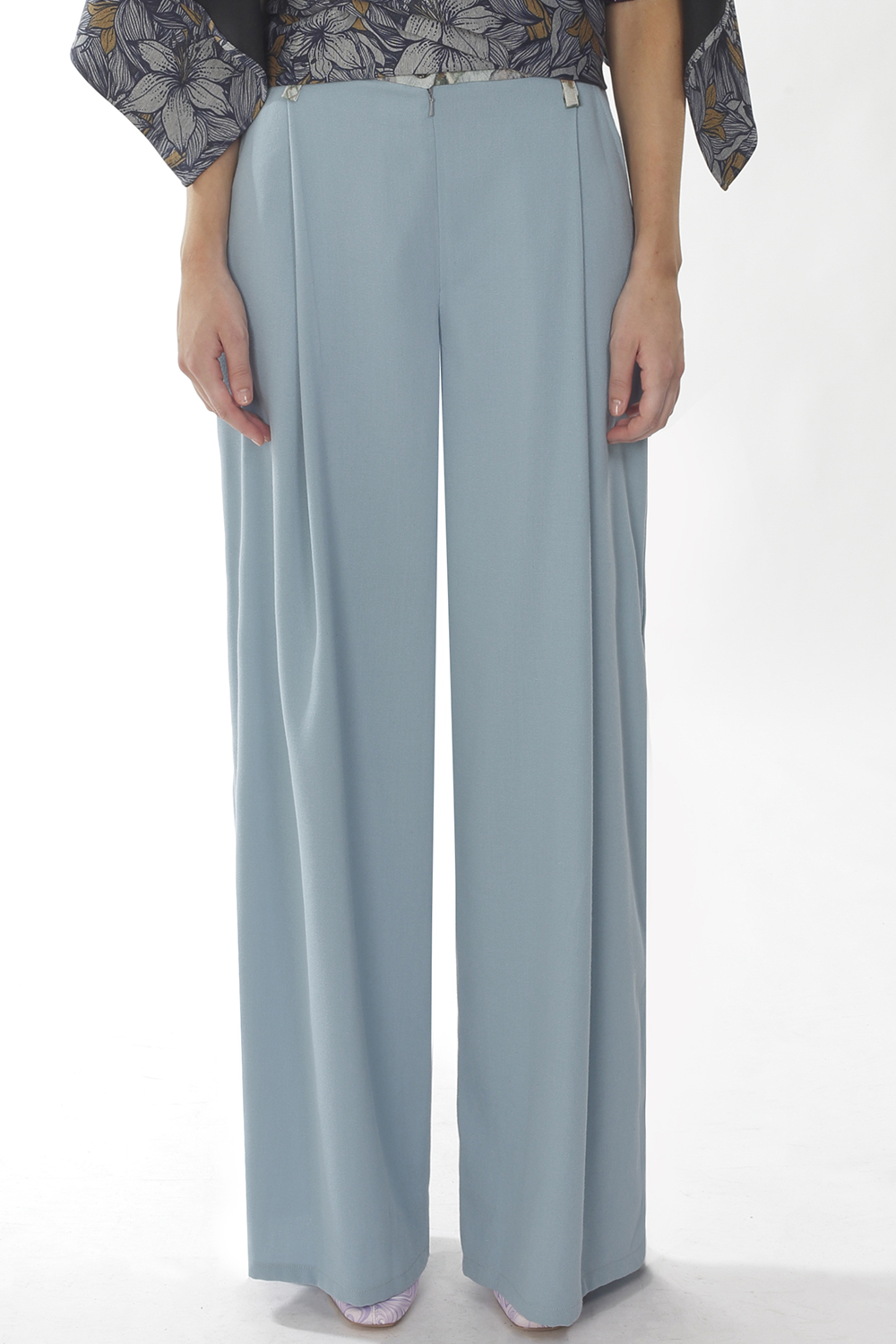 STYLE D33 : JUNYA