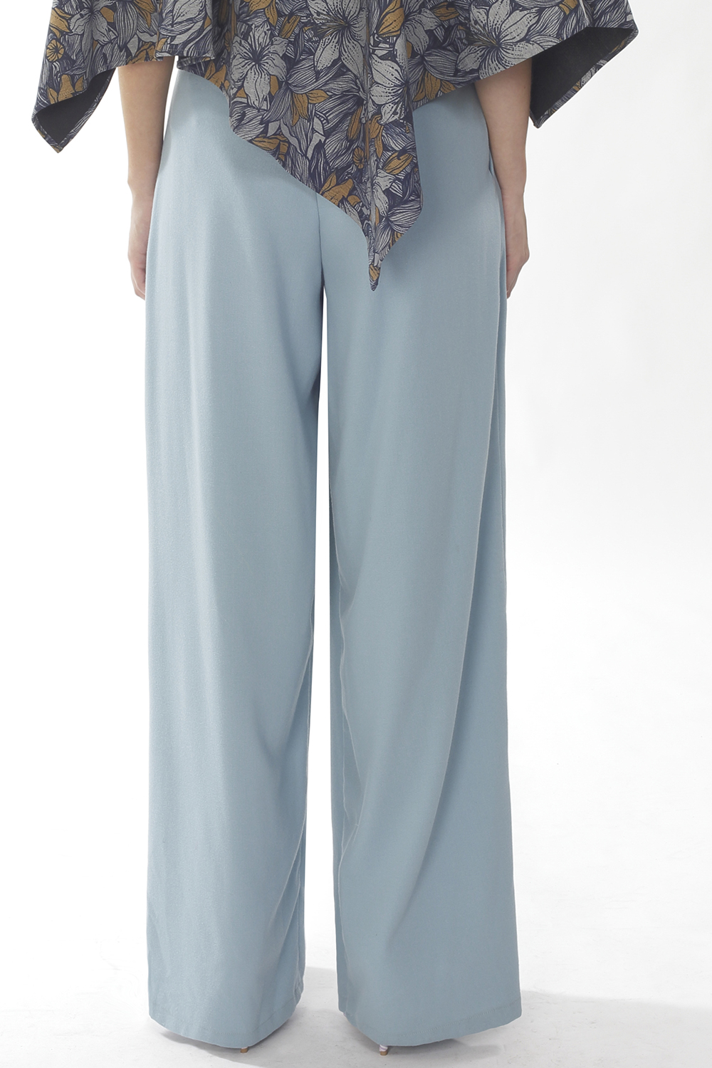 STYLE D33 : JUNYA - Image 2