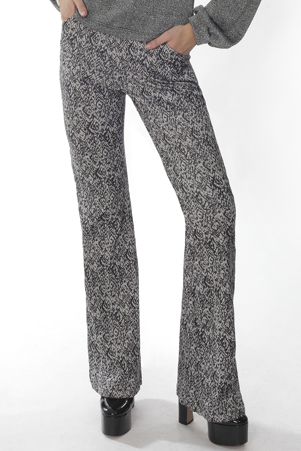 STYLE D1004 : CARMEN