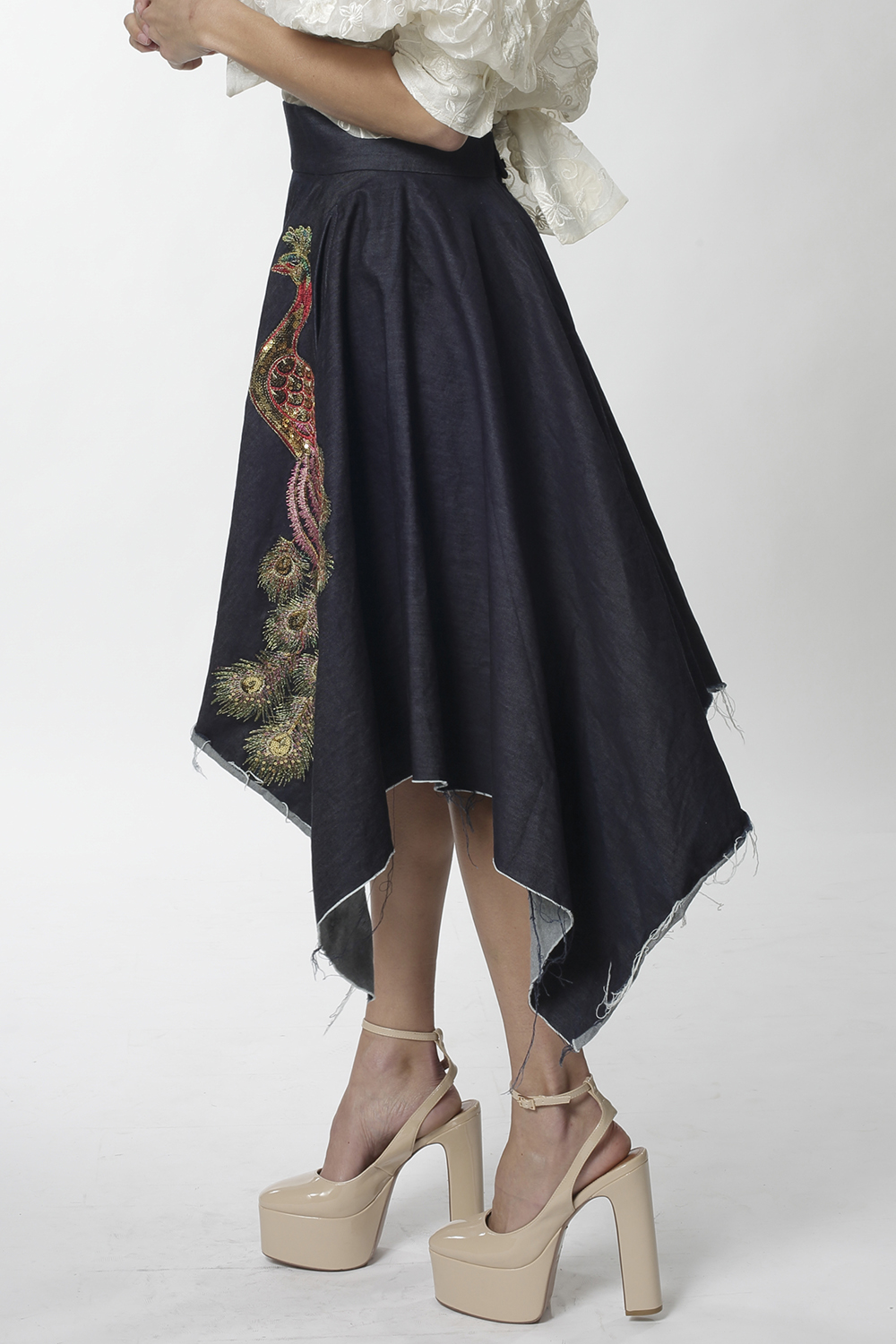 Style D1044 : NOOR DEN - Image 3