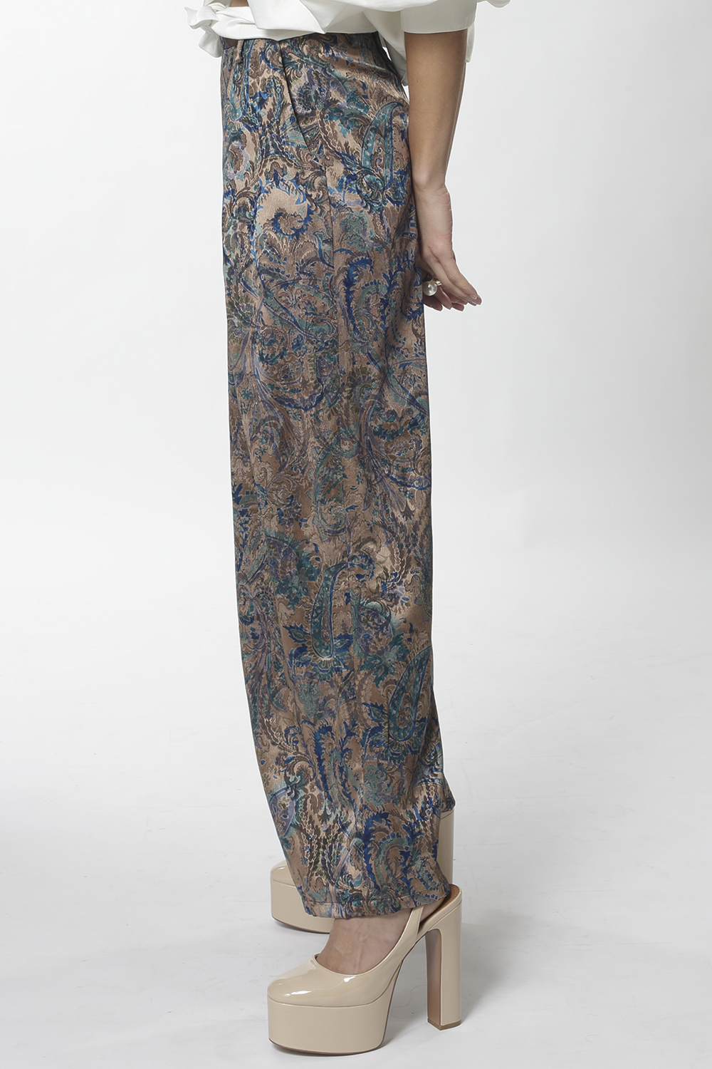 Style D66 : MIRA - Image 2