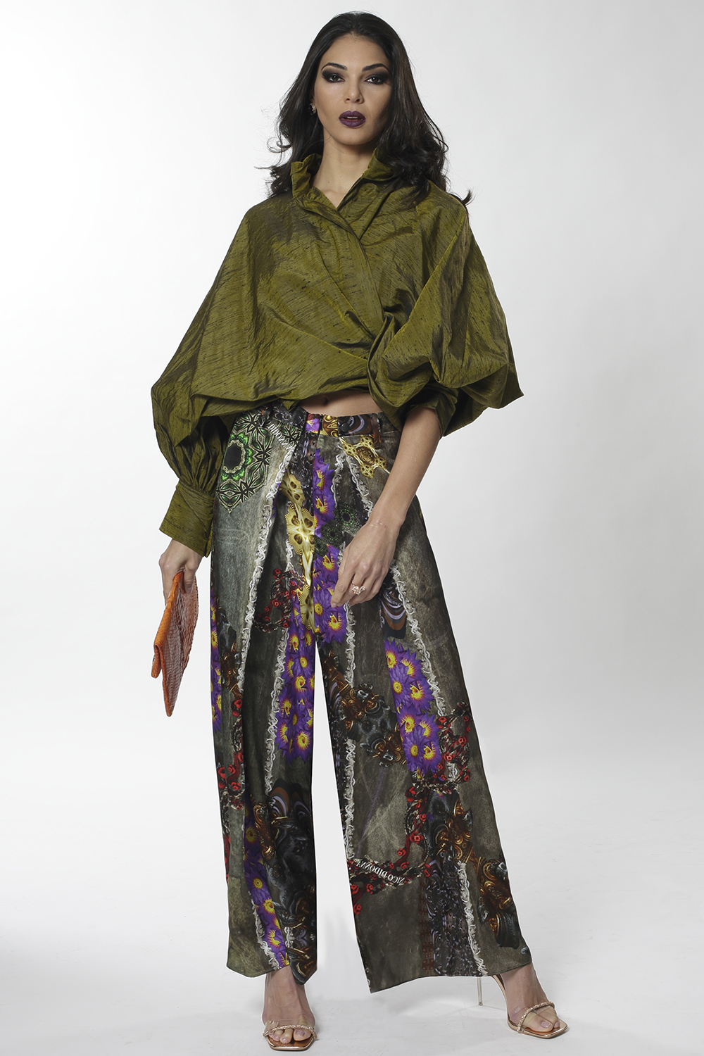 Style 158 : JAQUELINE SILK - Image 4