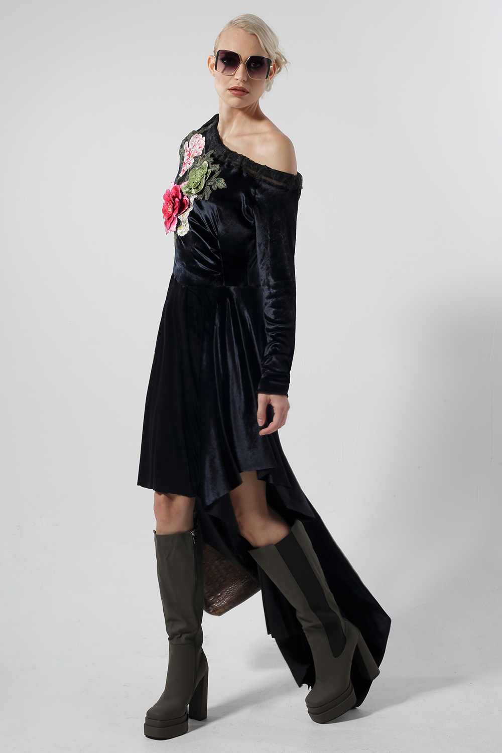 STYLE D1025: CARNATION ONE SHOULDER - Image 3