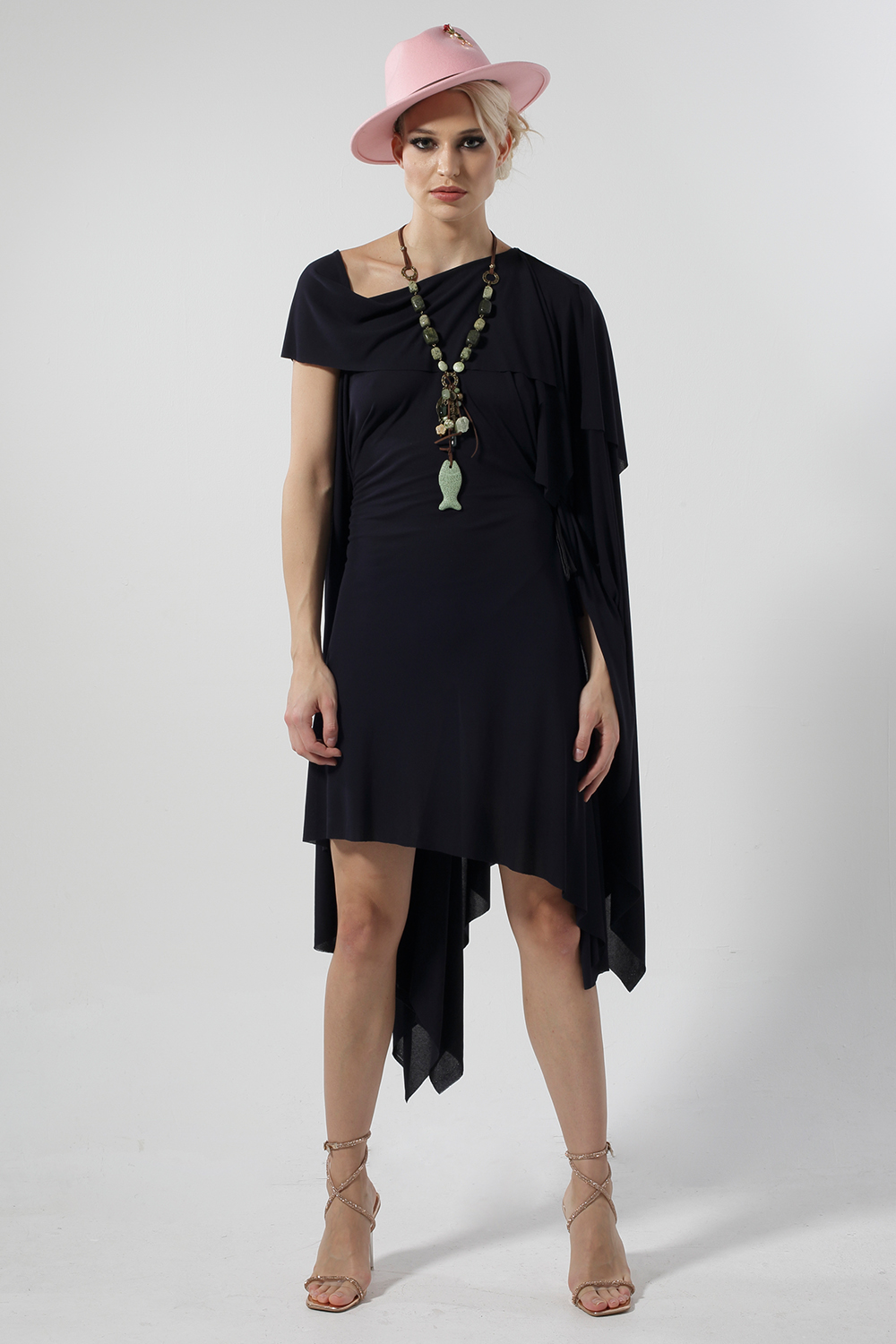 STYLE D1056 :NANA COLLARED