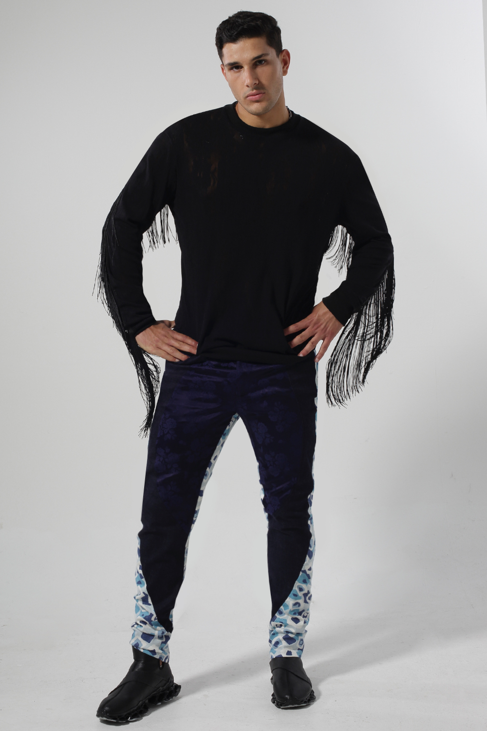 STYLE 214: CHARLIE FRINGE - Image 4