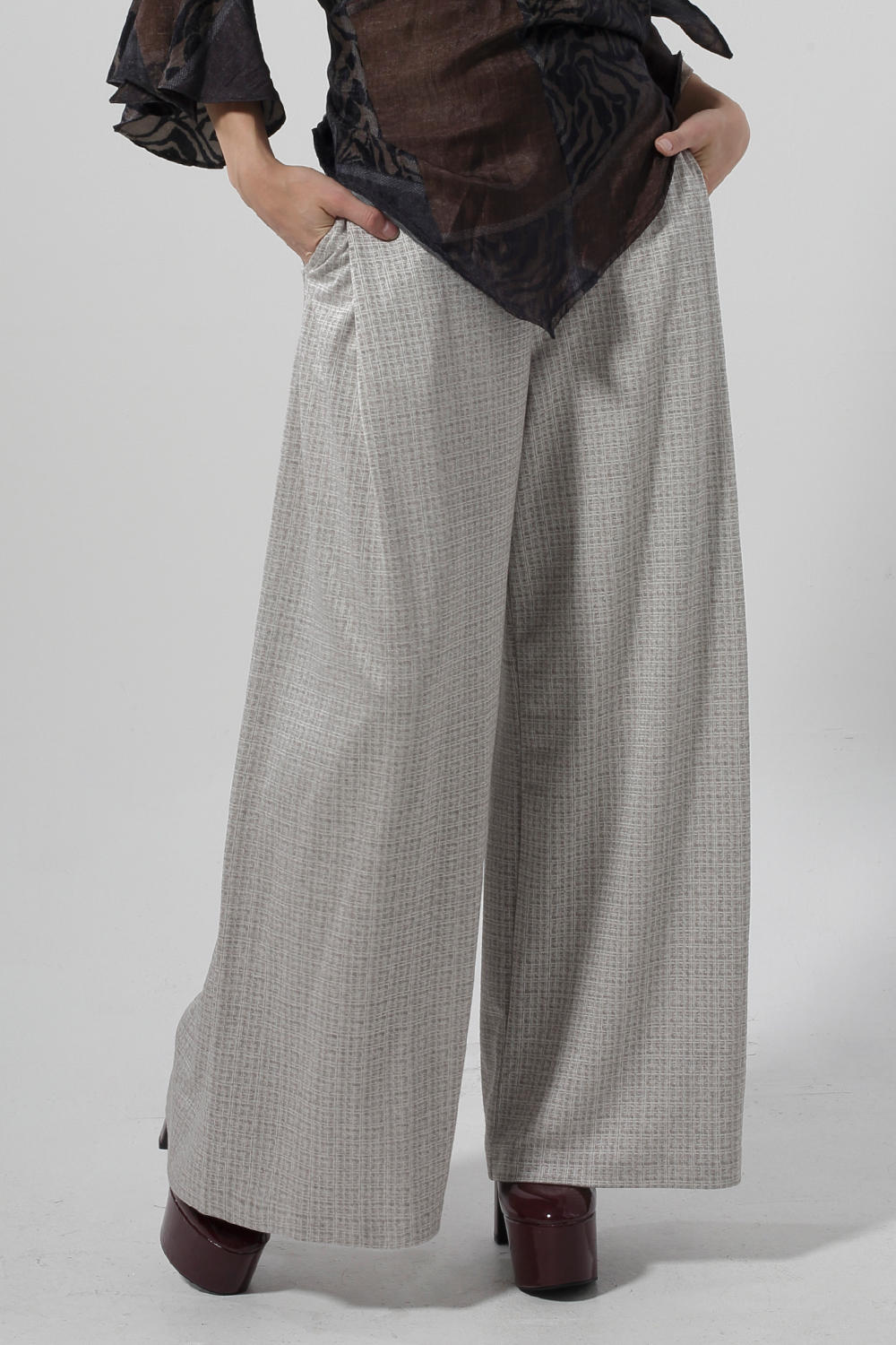 STYLE D66: MIRA