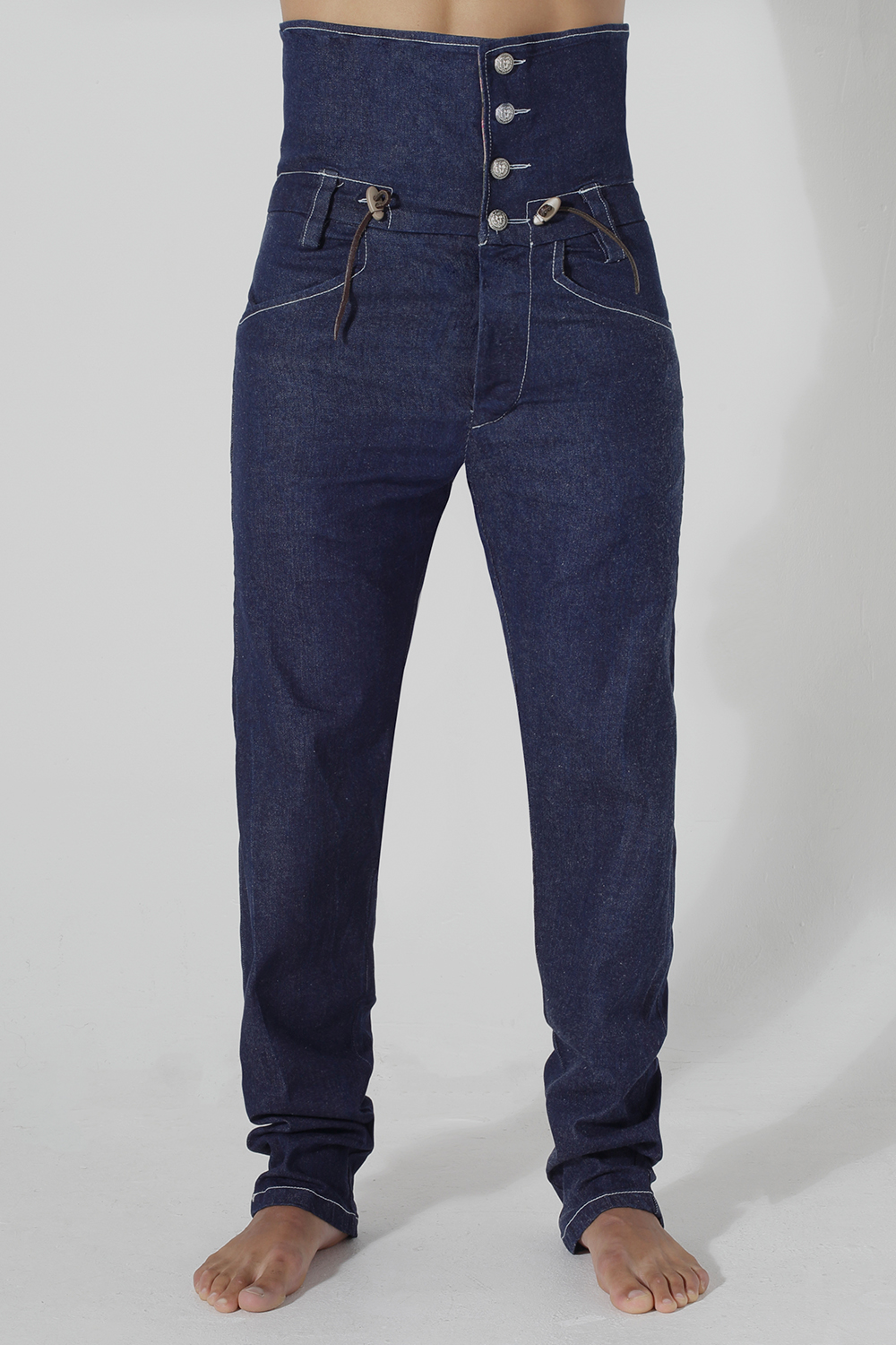 STYLE M69: SALVO DEN