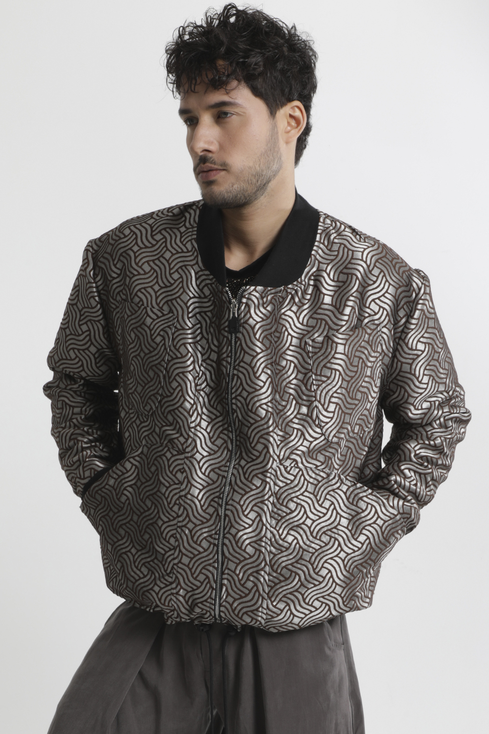 M17: MARTIN REV PLTH - Image 5