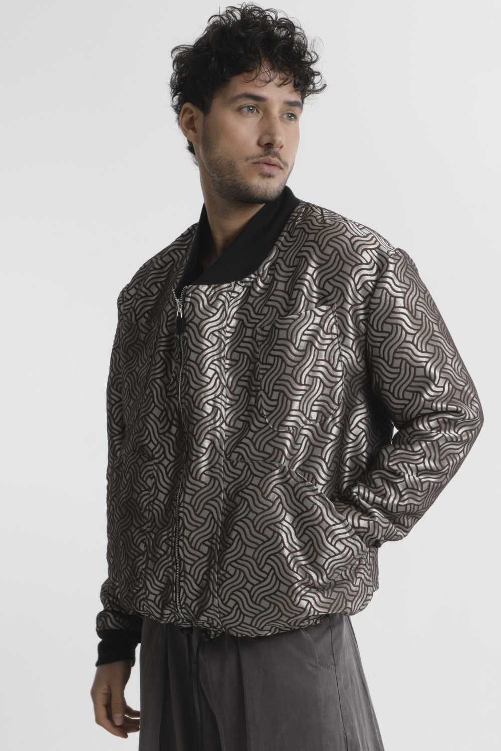 M17: MARTIN REV PLTH - Image 4