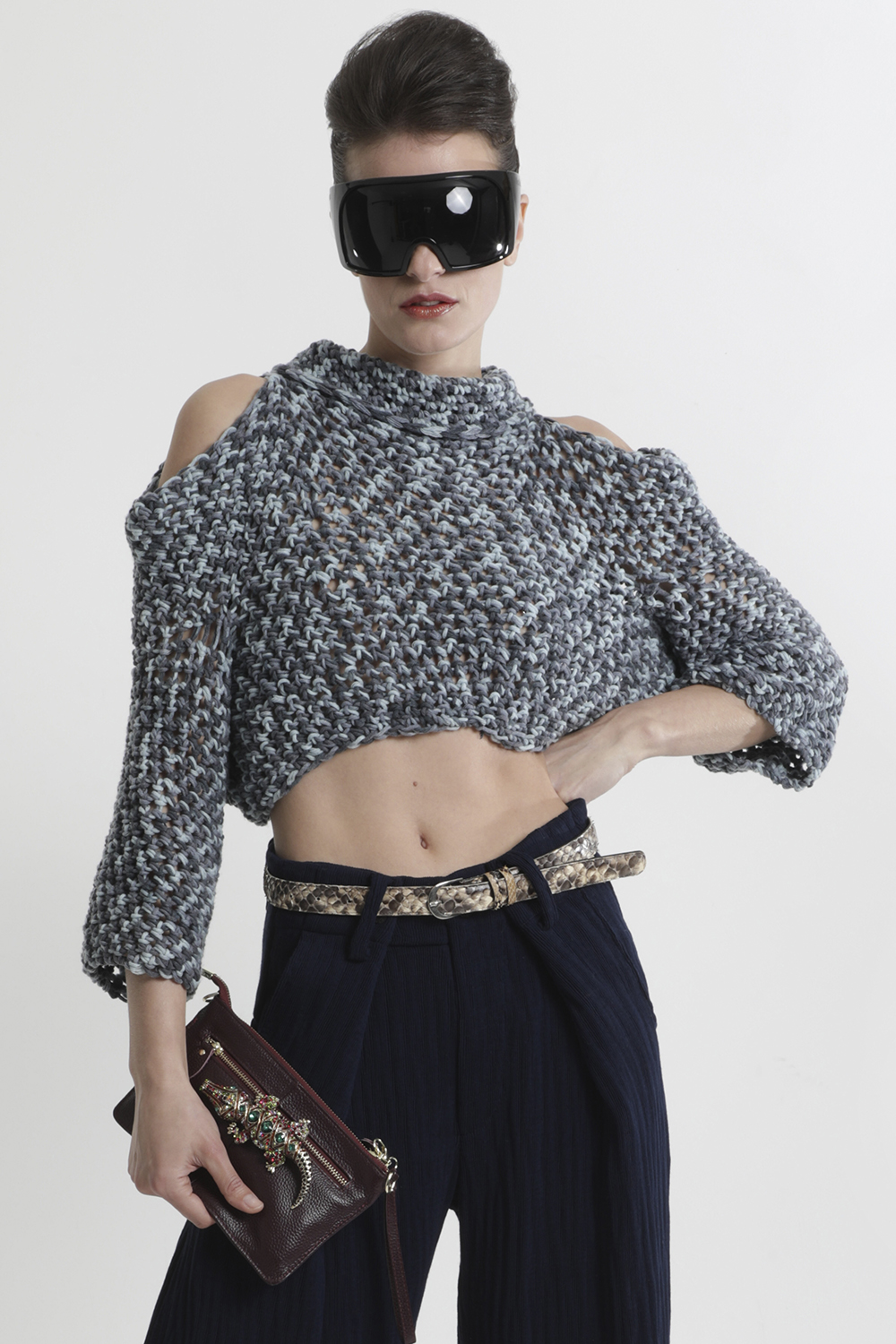 OFF:CROCHET CROP